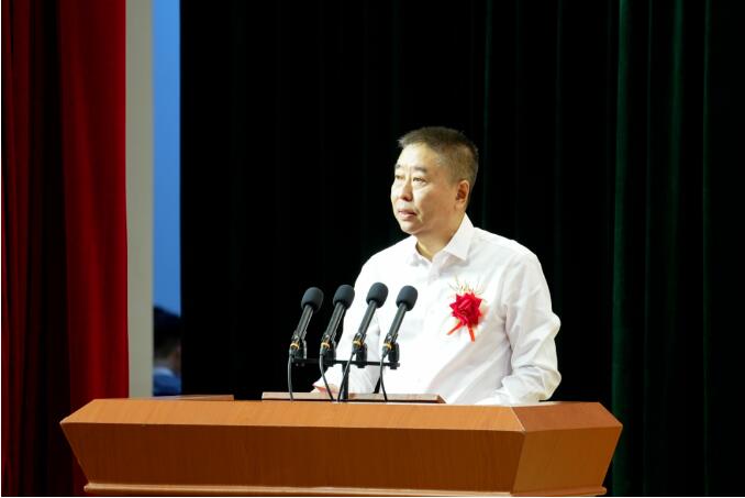 陳偉志董事長參加浙江省瑞安市教師節(jié)大會并作專題發(fā)言